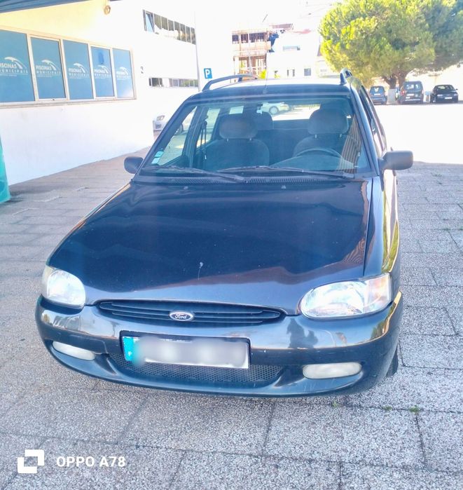 Ford Escort 1.4 Gasolina foto 2