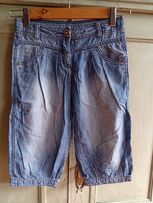 Jeansy, spodnie haremki 6-7 lat