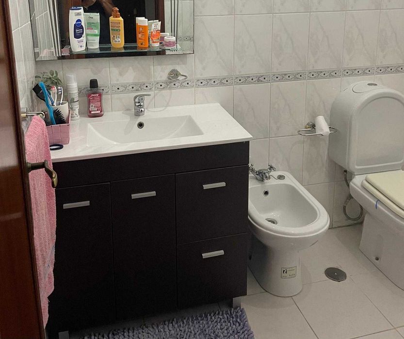 Quarto para arrendar