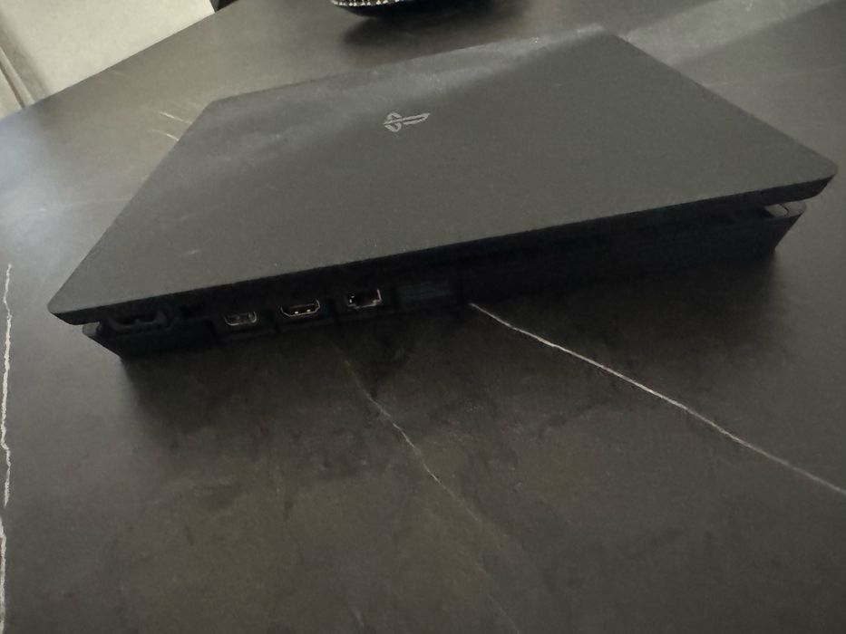 PlayStation 4 - 500Gb