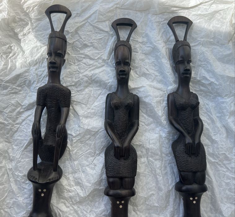 Conjunto de 3 peças decorativas pau-preto – figuras africanas