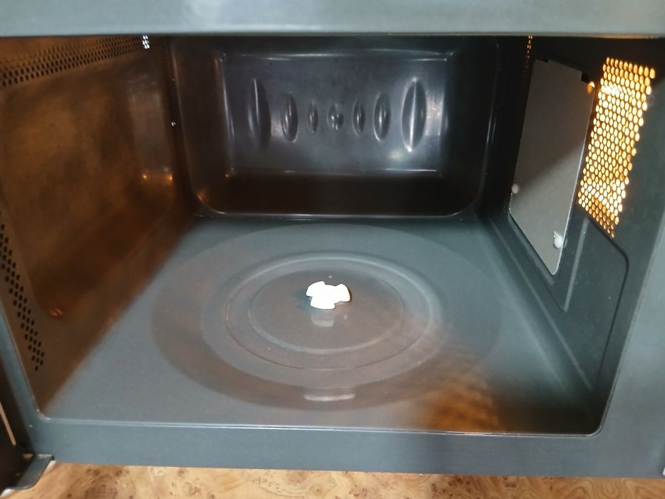 Микроволновка LG.Рабочая