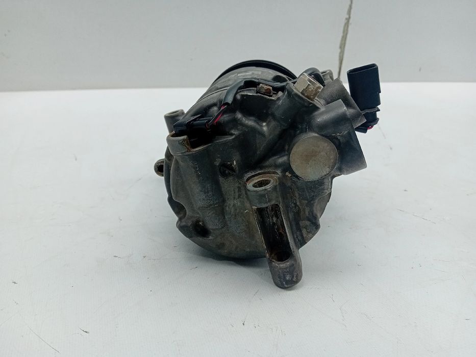 Compressor AC AUDI Q8 (4MN)
