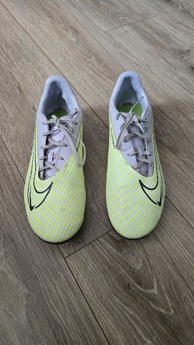 Продам Nike Phantom