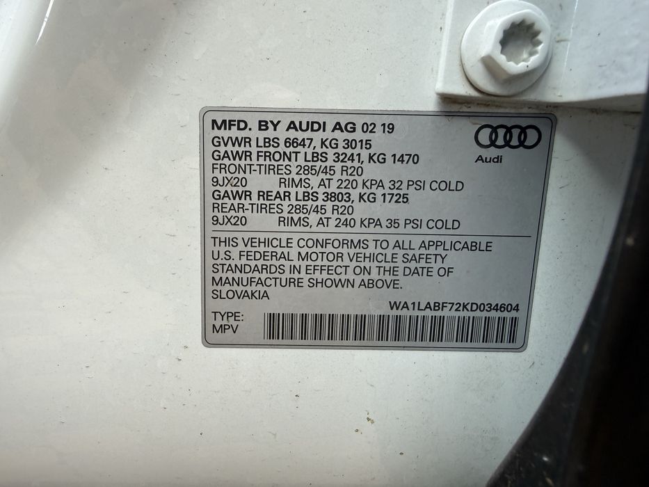 Audi Q7 2019 VIN WA1LABF72KD034604 фото оголошення 13 з 19