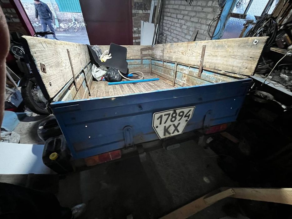 Продам причеп автомобільний