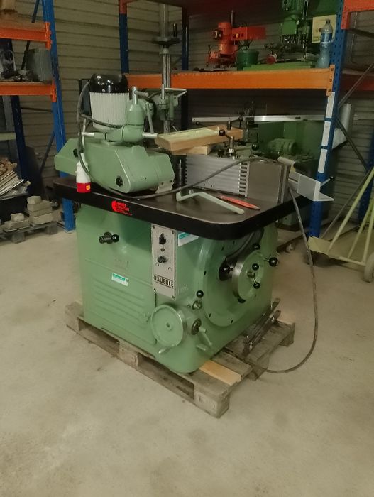 Frezarka dolnowrzecionowa uchylne wrzeciono bauerle posuw 4 rolkowy