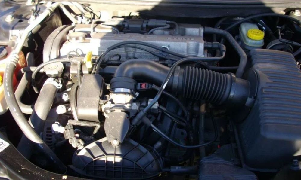 Motor Chrysler Sebring 2.0 para peças do ano 2001