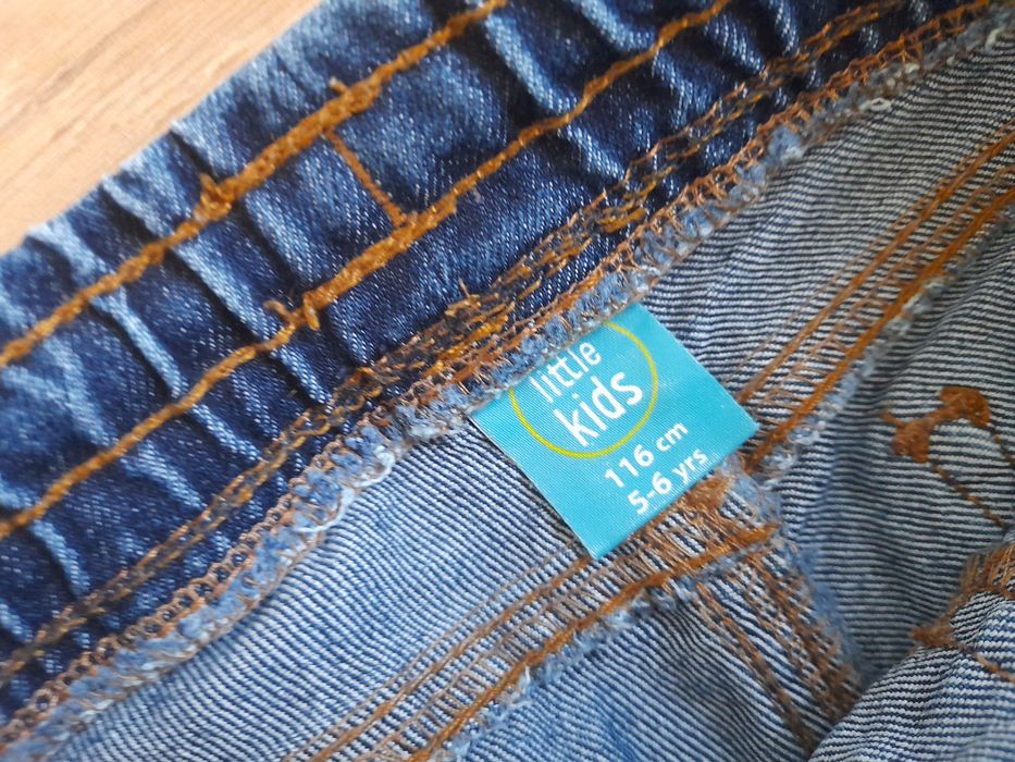 Spodnie jeansy joggery dla chłopca 116