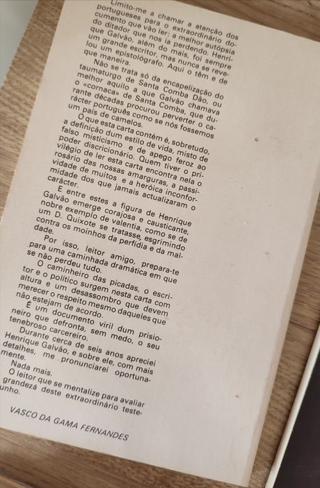 Livros antigos variados