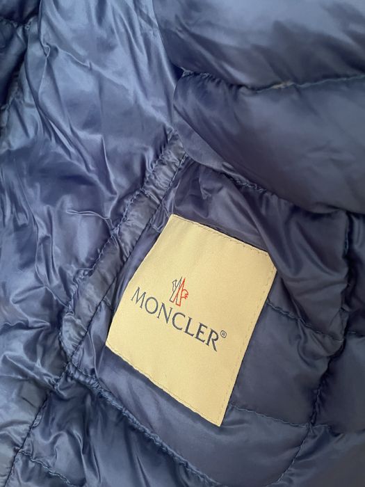 Kurtka Moncler w rozmiarze XS/S