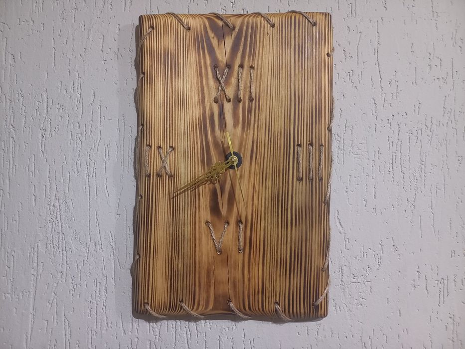 Продам годинник ручної роботи