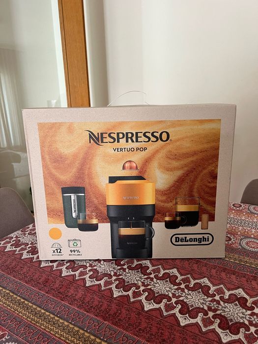 Máquina café nespresso vertuo