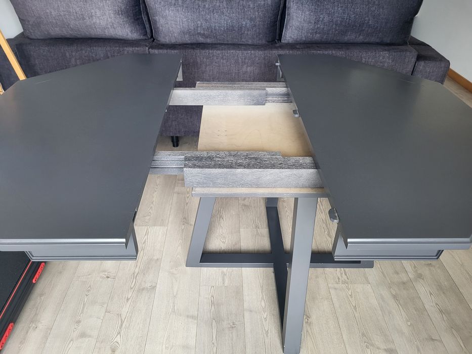 Mesa octogonal cerejeira