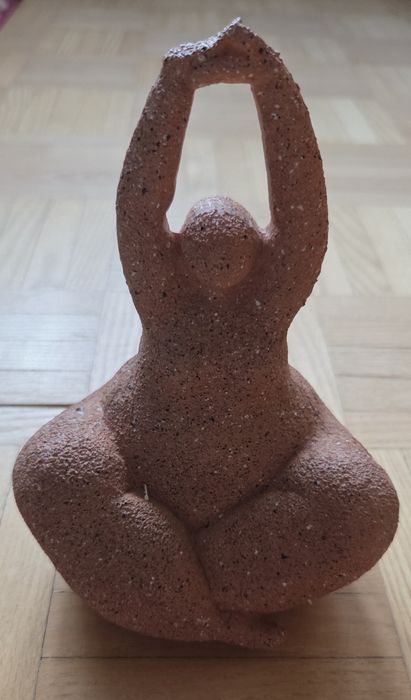 Figurka bogini, nowa