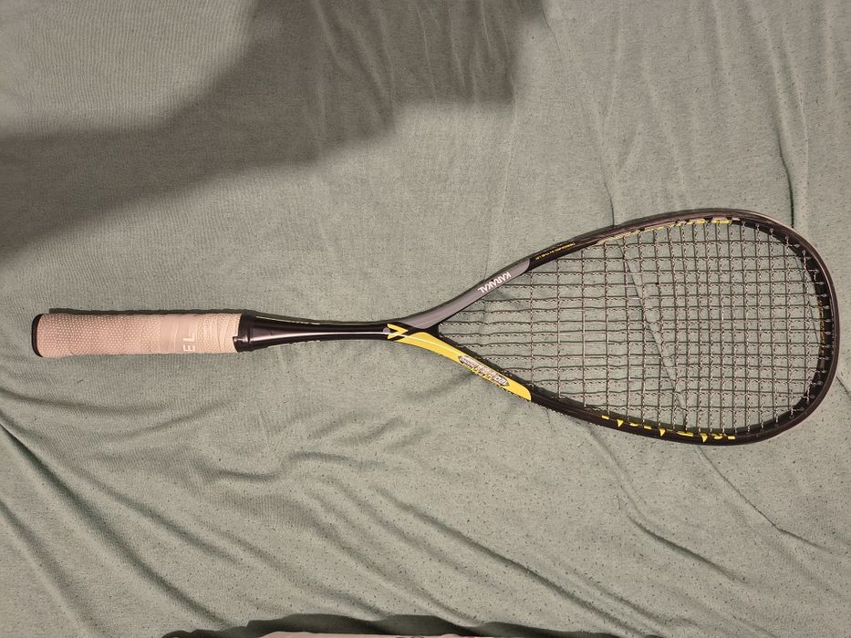 Rakieta do squasha Karakal Raw 120