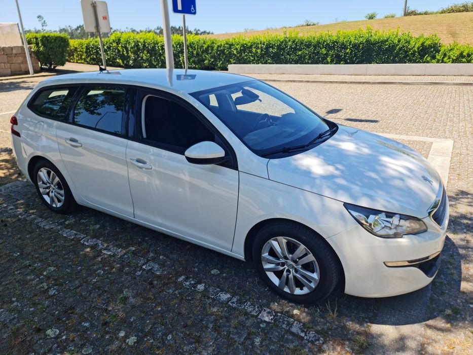 Peugeot 308 SW — fotografia 3