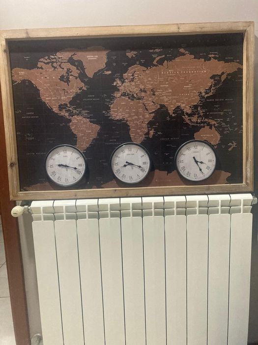 Quadro de parede com relógio