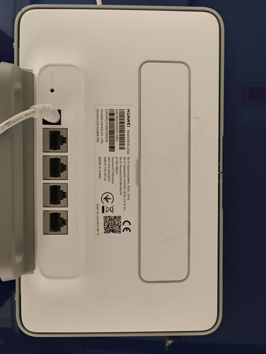 Router Huawei model b535-232a