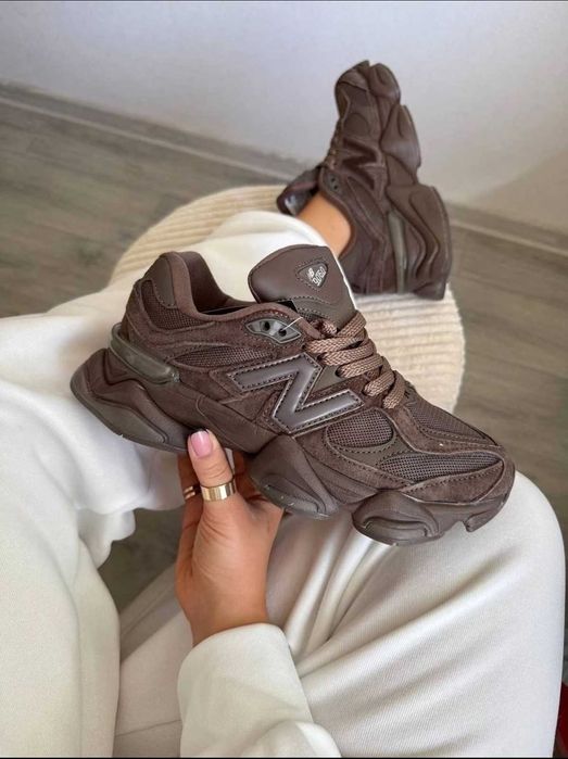 oryginalny Buty_New Balance 9060 Chocolate Brown R.40