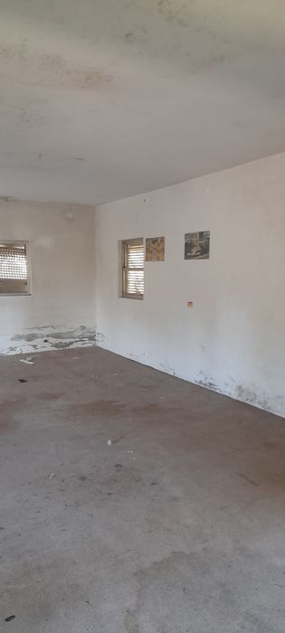 Armazém de pequenas dimensões