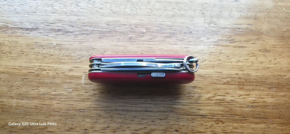 Vendo Canivete Suíço Original da marca Victorinox Antigo