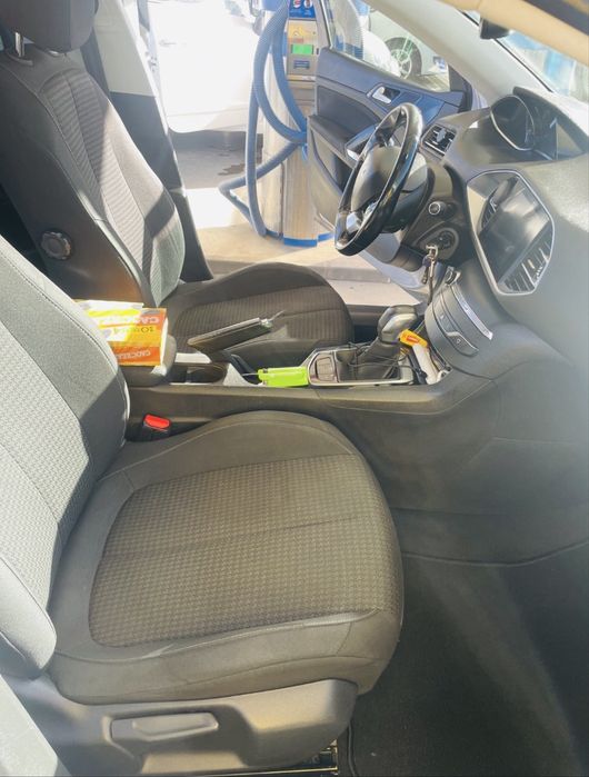 Peugueot 308 Sw (Automatica)