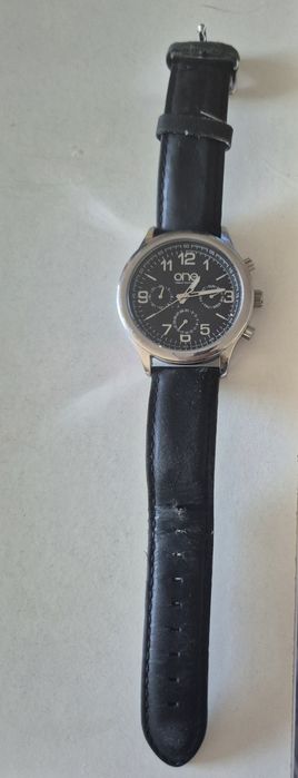 Relogio one em bom estado