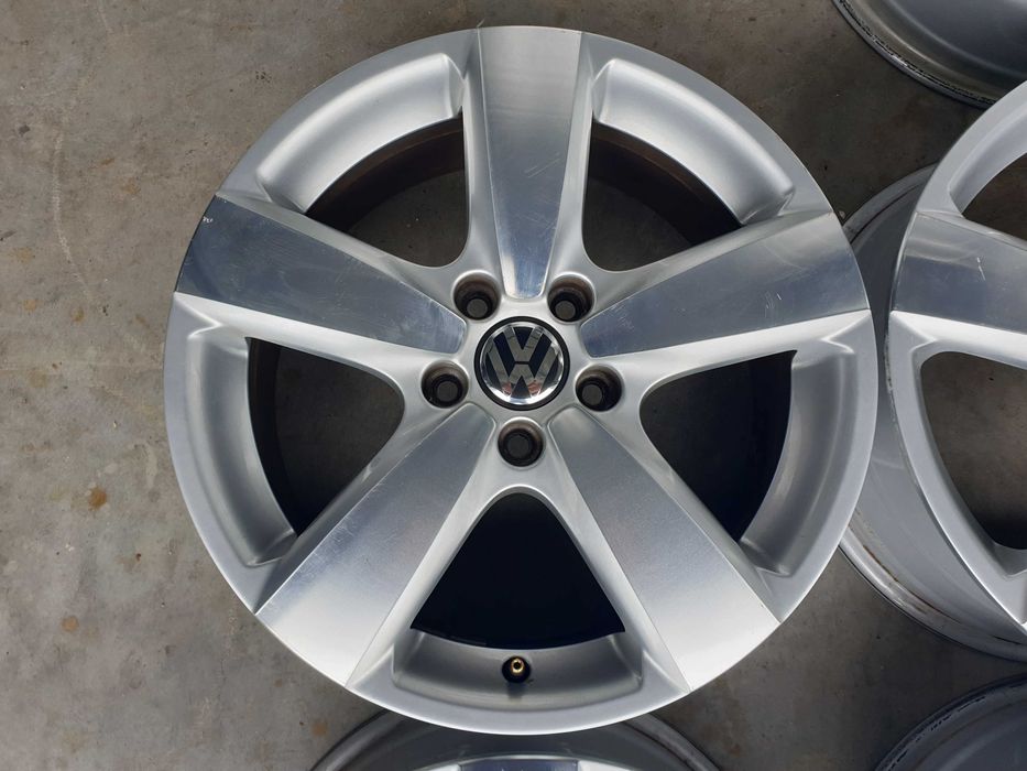 Alufelgi 17" 5x112 VW Passat B6 B7 B8 CC Golf VII Tiguan Touran Caddy