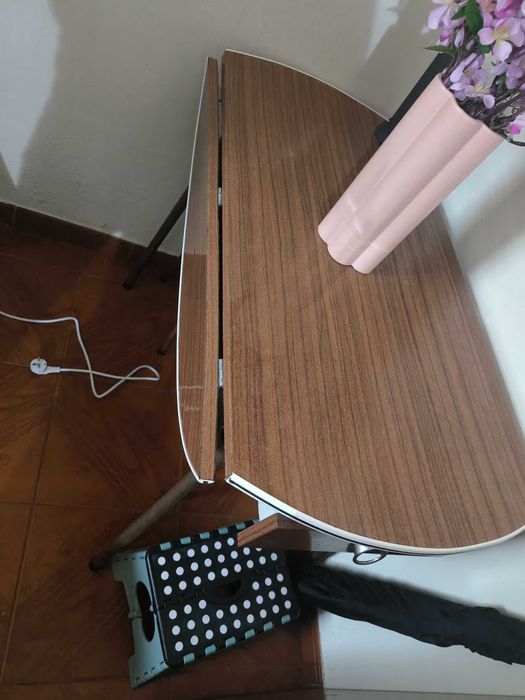 Mesa com cadeiras