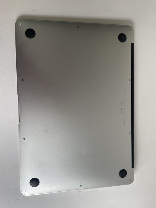 MacBook Air 13” 2015 – 500GB SSD (Capa Opcional)