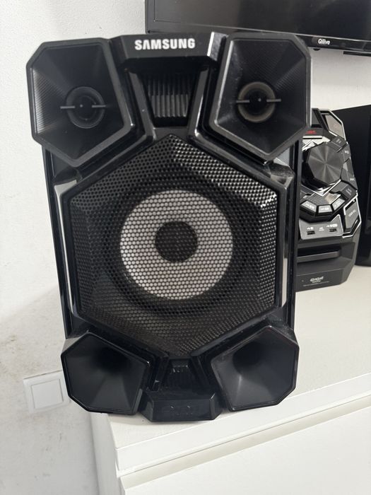 Radio Samsung Giga Sound Blast com 2 colunas - Bluetooth, USB, CD64584560825987123