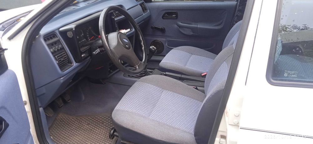 Продам (капсулу часу) Ford Sierra 89р. 2.0 бенз., проб. 49 т.км