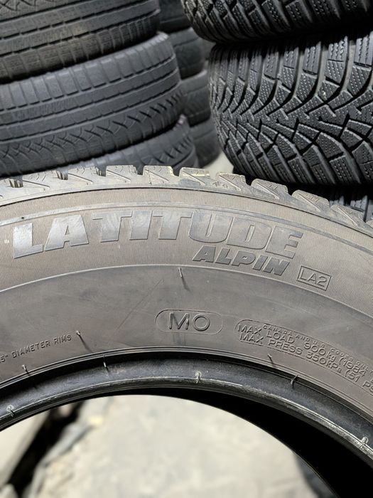 Резина зима зимові 235 65 r17 Michelin колеса шини Gtyres