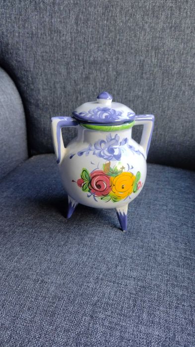 Panela pote tripé marca Vestal, Alcobaça