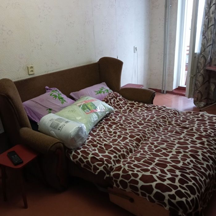 Продается 2комнатная квартира на Таврическом.