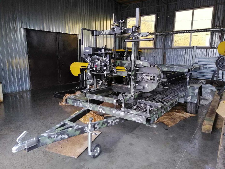 Горизонтальна стрічкова пилорамаLenkerHBS-3P причіп мобільна бензинова