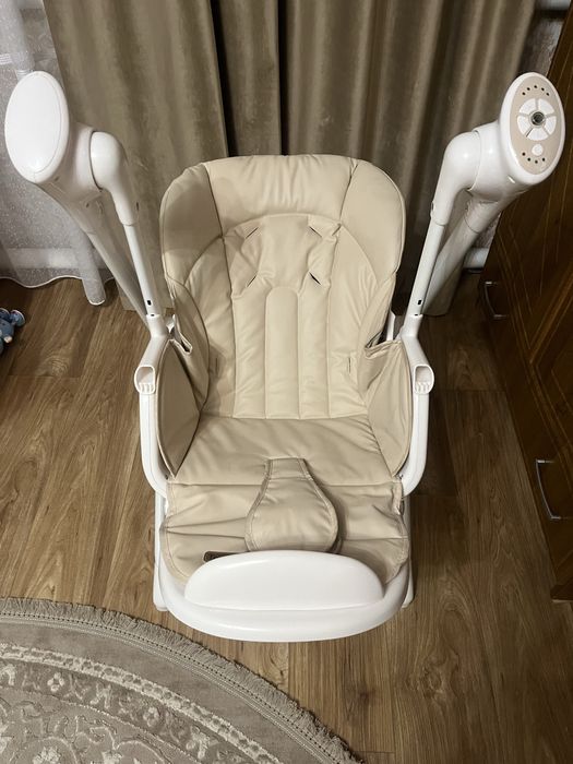 Стільчик-качеля 3 в 1 CARRELLO Triumph