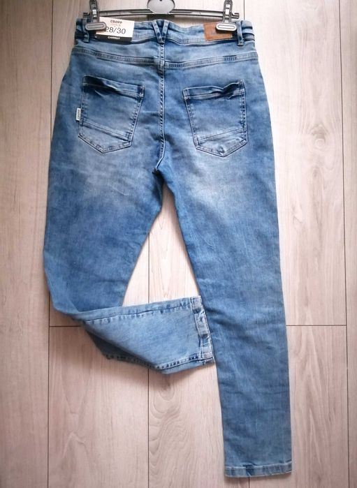 HOT! Nowe męskie CROPP JEANS Carrot W28/L30