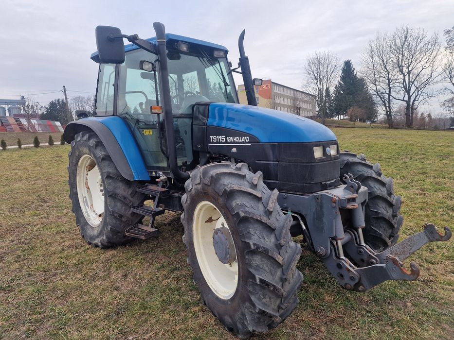Traktor New Holland TS115 bardzo dobrym stanie