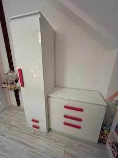 Sprzedam komplet mebli do pokoju dziecięcego – stan idealny