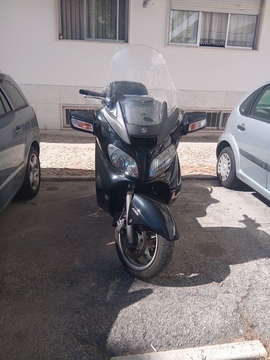 Zuzuki burgman 650 executive