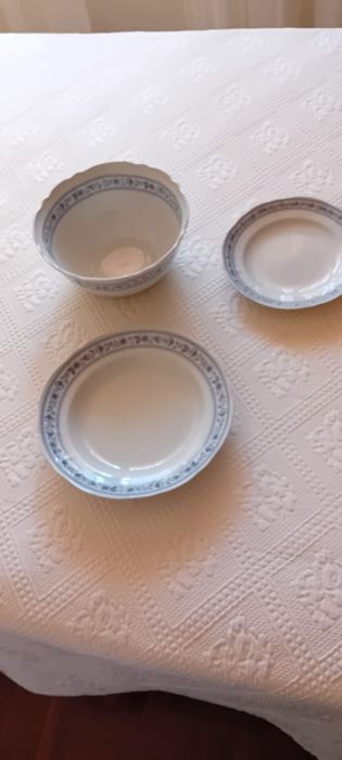 Serviço de jantar loiça " SP Coimbra"