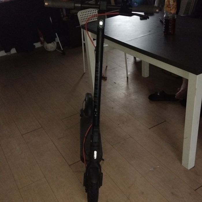 Hulajnoga elektryczna