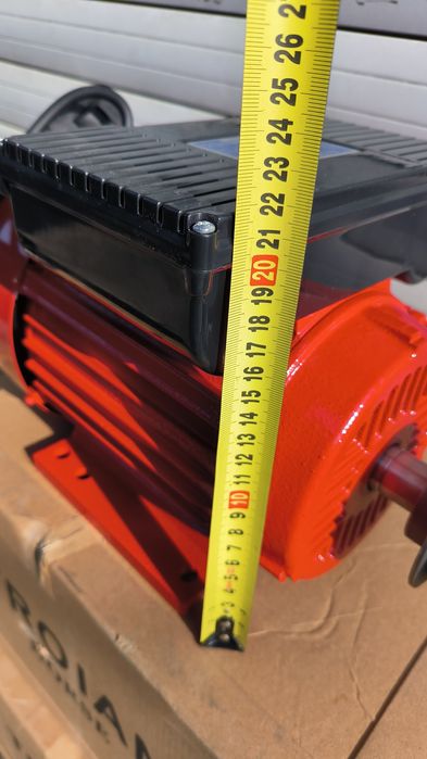 Электродвигатель однофазный, електродвигун однофазний 220в. 3 кВт 3000