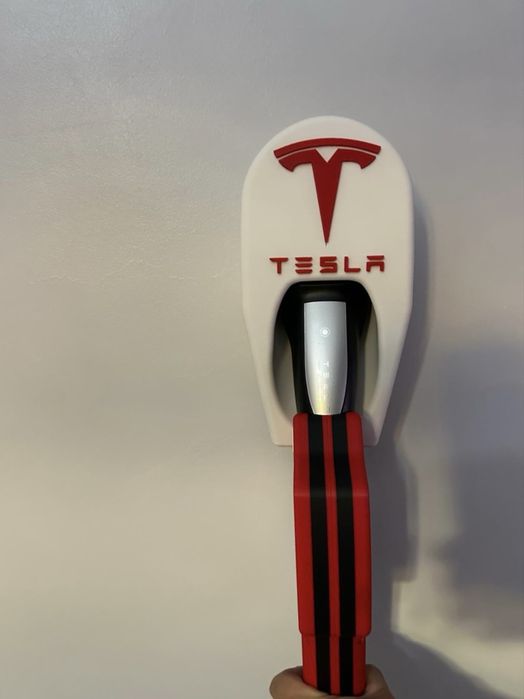 Tesla acessorios feitos em 3D