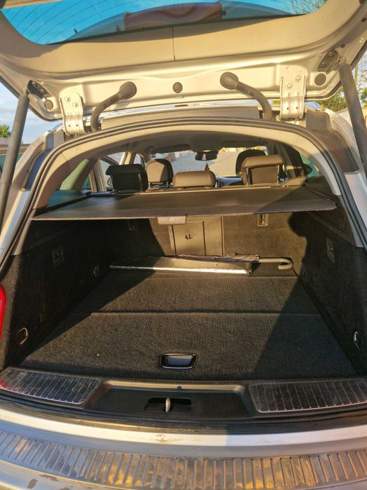 Opel Insígnia Caravan 2.0CDTI — photo 5