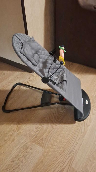 Продам дитячий шизлонг