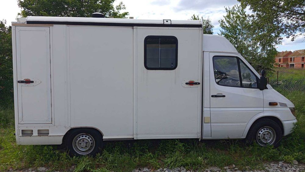 Food truck Mercedes - Sprinter 316 CDI 2005r
