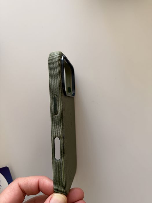 capa iphone 17 pro techwoven  verde